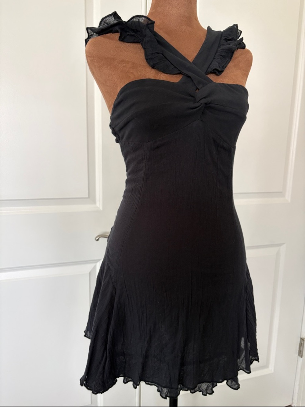 Free People Black Off Shoulder Twist Front Ruffle Mini Dress Cotton XS - Picture 2 of 8